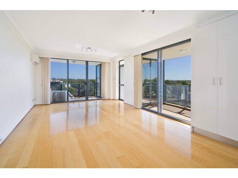 63/19 Herbert Street, St Leonards NSW 2065