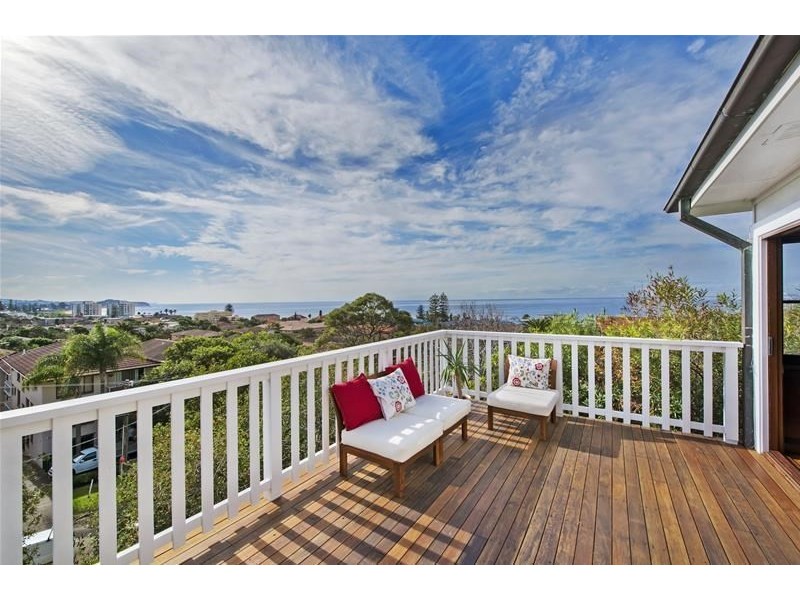 28 Stuart Street, Collaroy NSW 2097