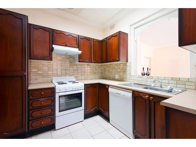 4 Sugarloaf Crescent, Castlecrag NSW 2068