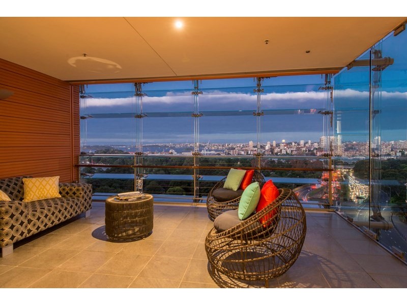 52/155 Macquarie Street, Sydney NSW 2000