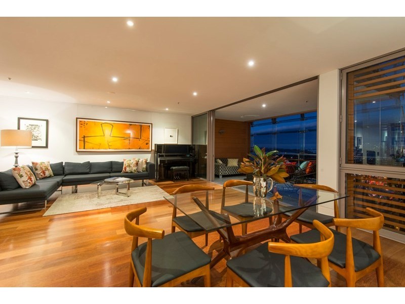 52/155 Macquarie Street, Sydney NSW 2000