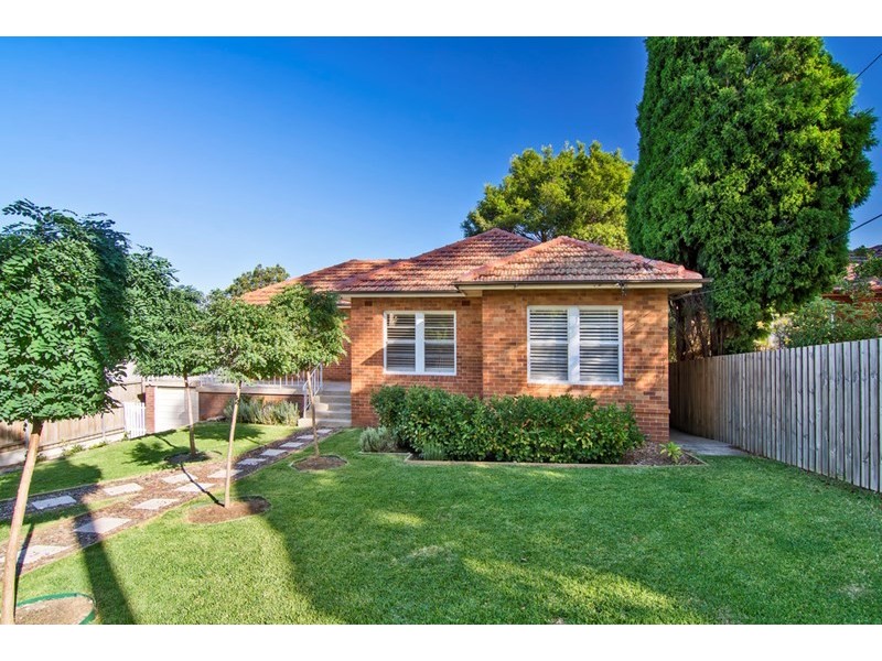 16 Warners Avenue, Willoughby NSW 2068