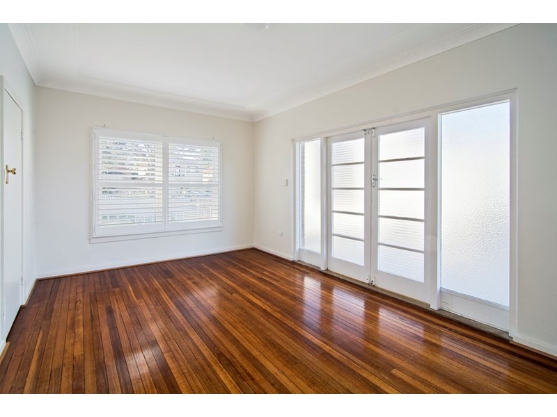 16 Warners Avenue, Willoughby NSW 2068