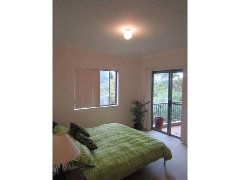 18/290-292 Burns Bay Road, Lane Cove NSW 2066