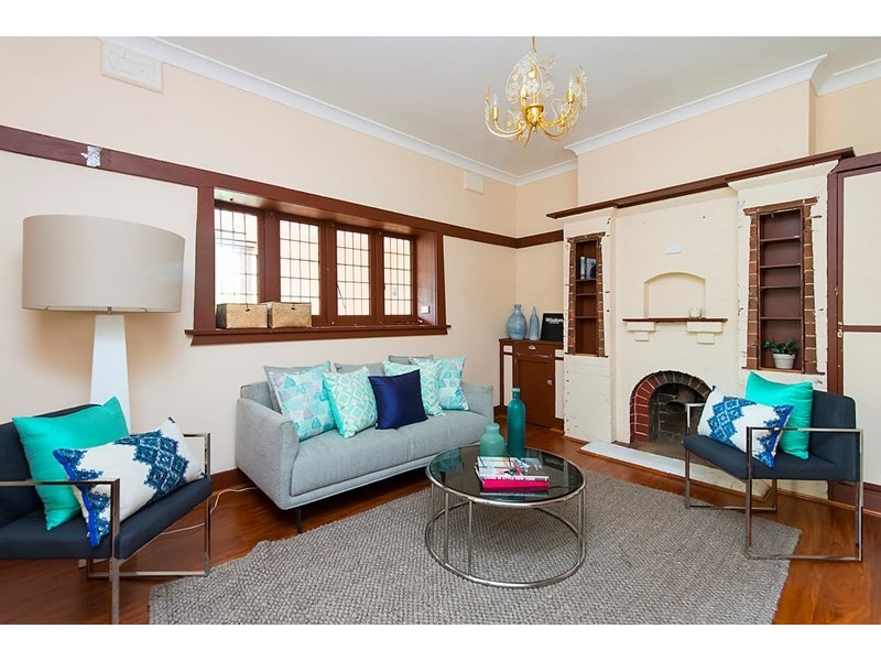 292 Mowbray Road, Artarmon NSW 2064