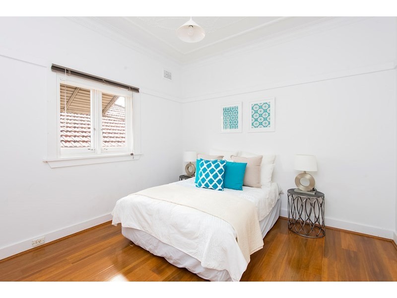 43 Centennial Avenue, Chatswood NSW 2067