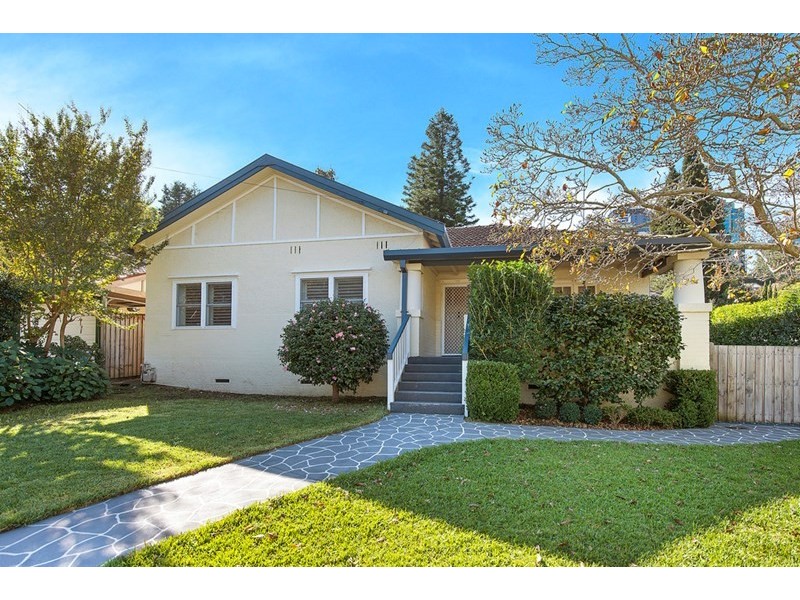 17 Edgar Street, Chatswood NSW 2067