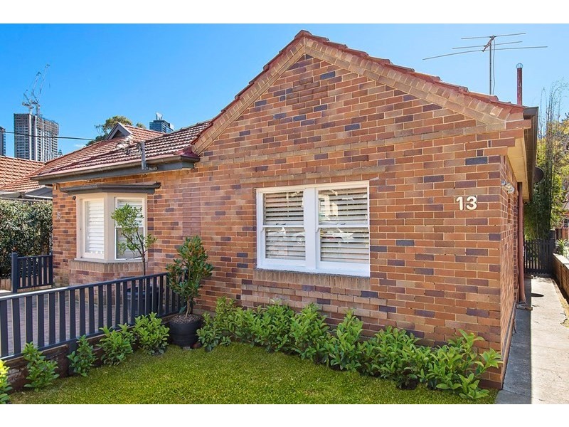 13 Saywell Street, Chatswood NSW 2067