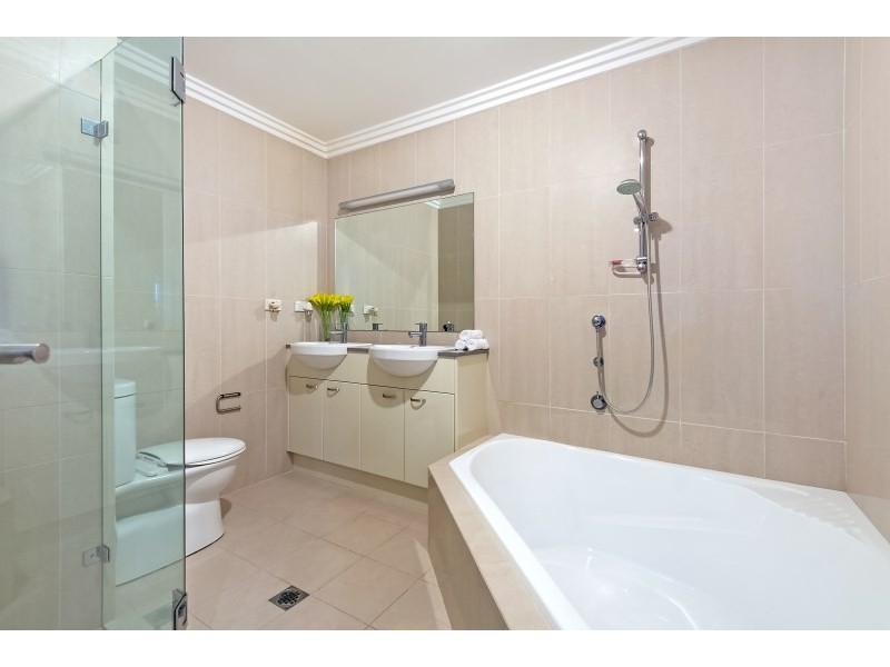 22A Covelee Circuit, Middle Cove NSW 2068