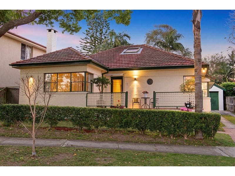 11 Warners Avenue, Willoughby NSW 2068