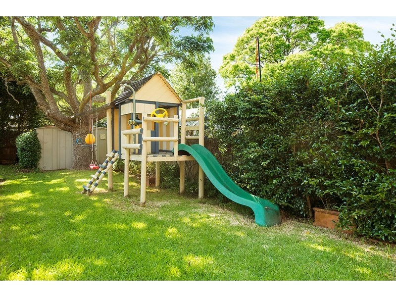 11 Ferncourt Avenue, Roseville NSW 2069