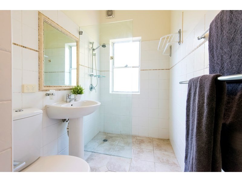 11 Ferncourt Avenue, Roseville NSW 2069