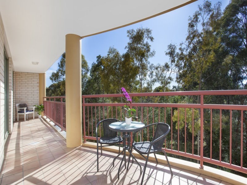 9/15A Herbert Street, St Leonards NSW 2065