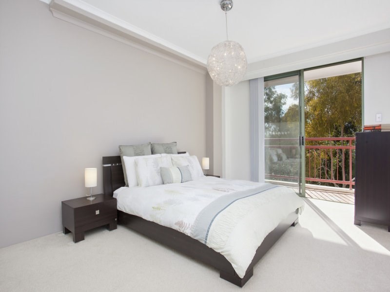 9/15A Herbert Street, St Leonards NSW 2065