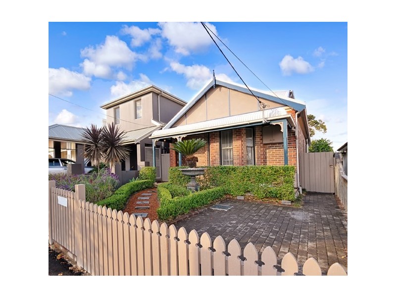 17 Chiltern Road, Willoughby NSW 2068