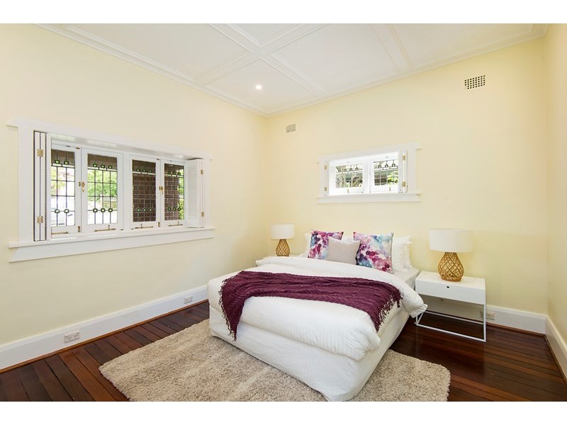 1 Pyrl Road, Artarmon NSW 2064