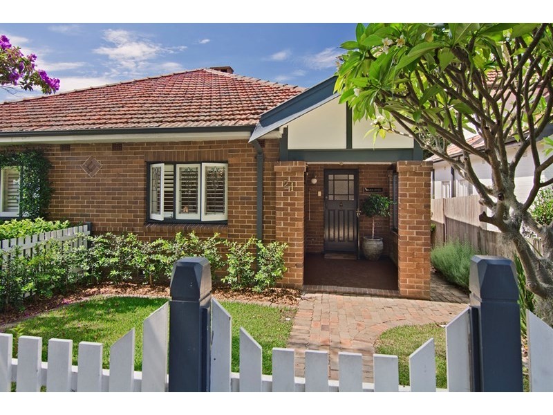 21 Salisbury Road, Willoughby NSW 2068