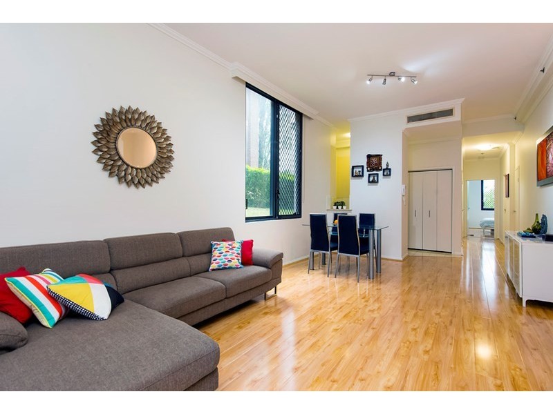 4/9 Herbert Street, St Leonards NSW 2065