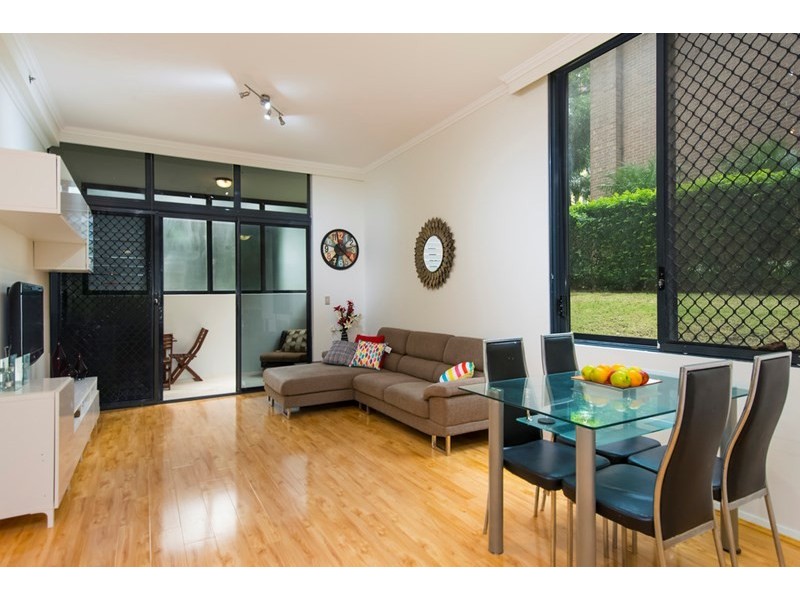 4/9 Herbert Street, St Leonards NSW 2065