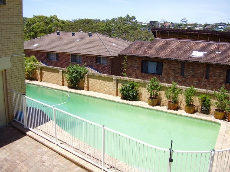 27 Roscommon Crescent, Killarney Heights NSW 2087