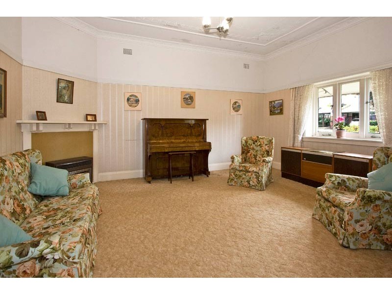 12 Nardoo Road, Willoughby NSW 2068