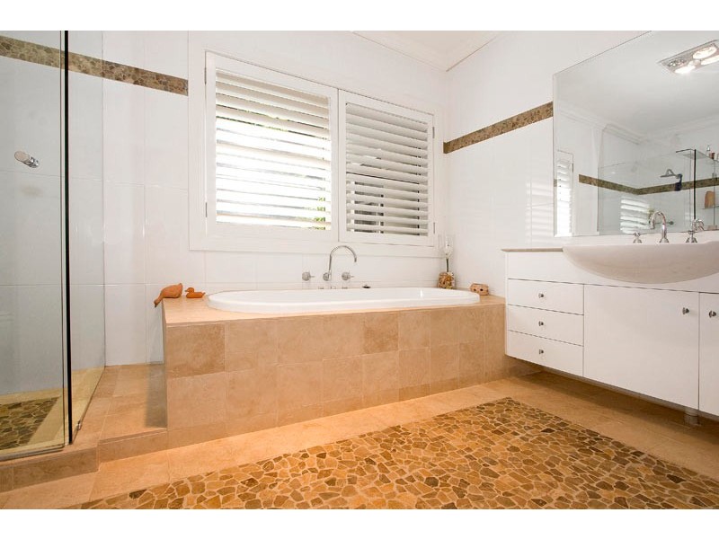 28 Glen Road, Roseville NSW 2069