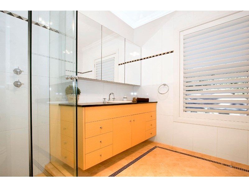 28 Glen Road, Roseville NSW 2069