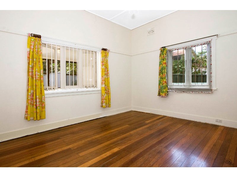 1 Parkes Road, Artarmon NSW 2064