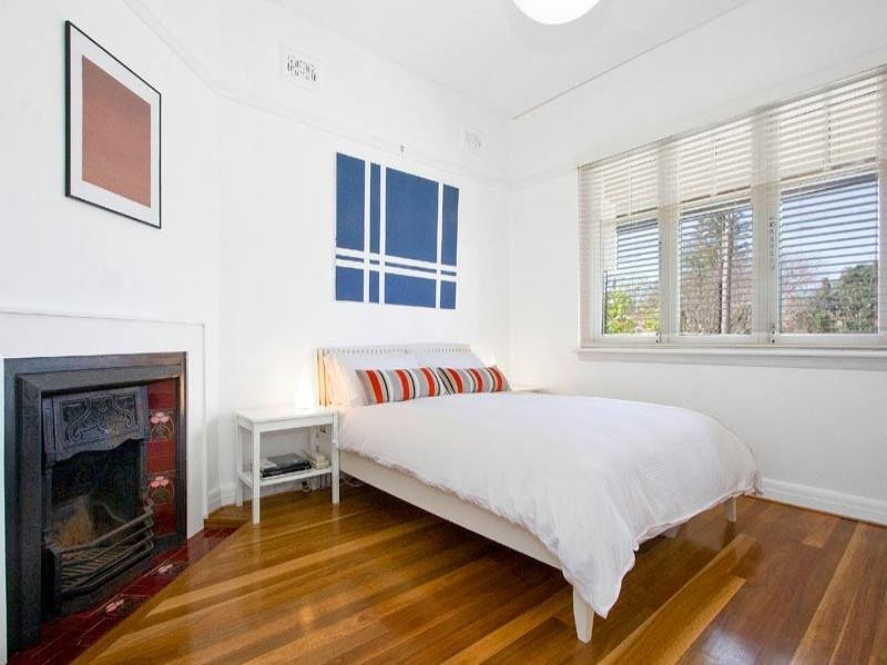 8 Penshurst Street, Willoughby NSW 2068