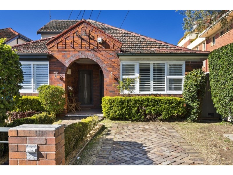 32a Macmahons Street, Willoughby NSW 2068