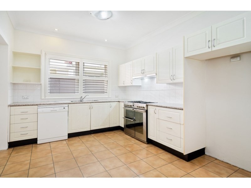 32a Macmahons Street, Willoughby NSW 2068