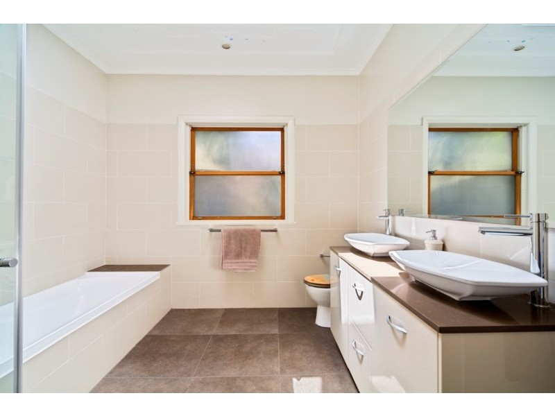 28 Robert Street, Willoughby NSW 2068