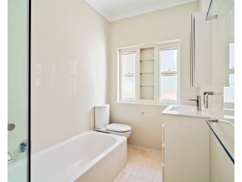 2a Kalgoorlie Street, Willoughby NSW 2068