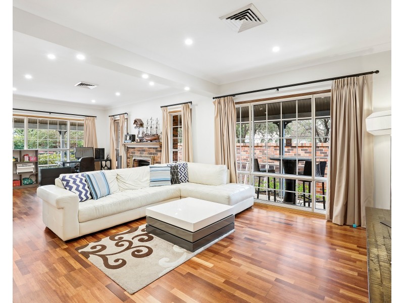 22 Edinburgh Road, Willoughby NSW 2068