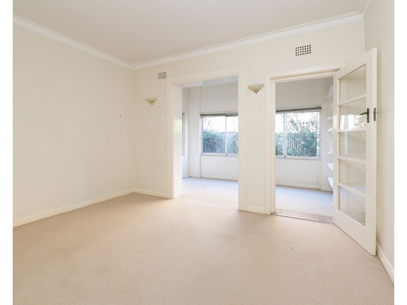 2/43 Frenchs Road, Willoughby NSW 2068