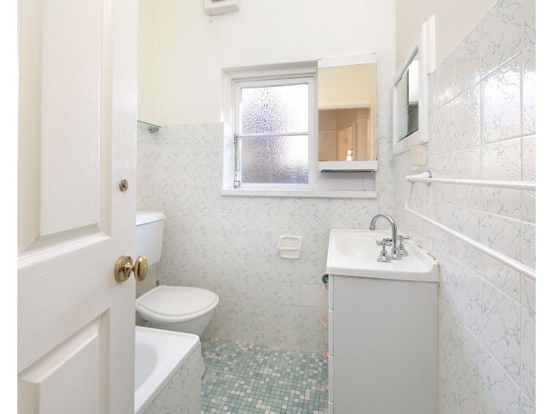 2/43 Frenchs Road, Willoughby NSW 2068