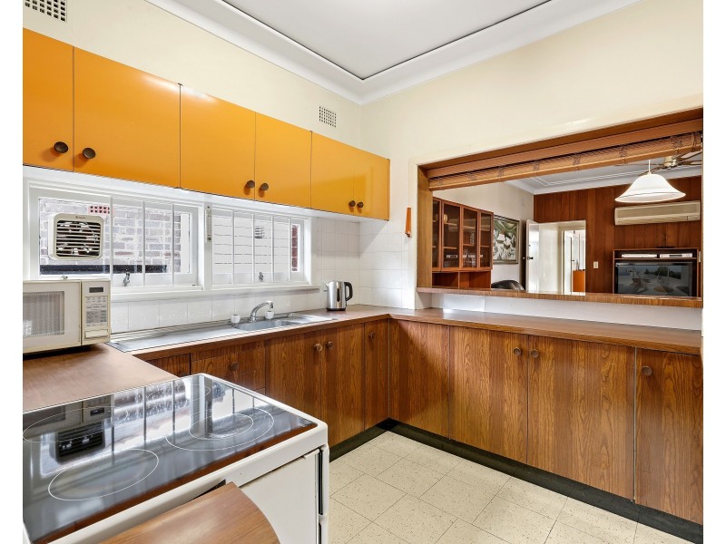 24 Alpha Road, Willoughby NSW 2068