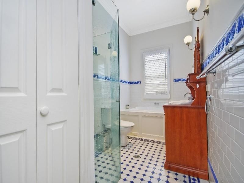 29 Hector Road, Willoughby NSW 2068