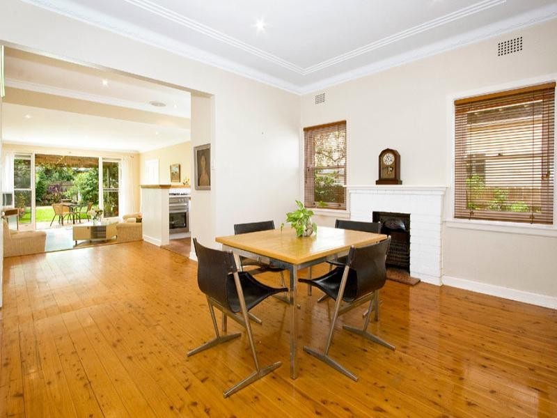 11 Crabbes Avenue, Willoughby NSW 2068