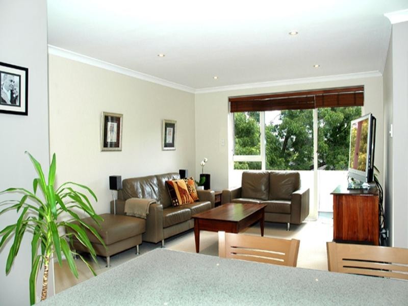 22/11 Hampden Road, Artarmon NSW 2064