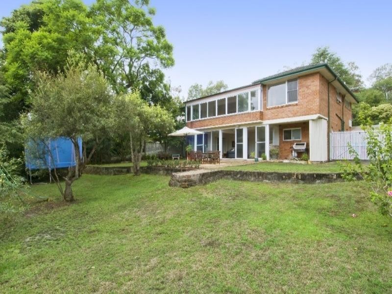 323 Eastern Valley Way, Middle Cove NSW 2068