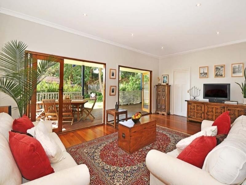 25 Tyneside Avenue, Willoughby NSW 2068