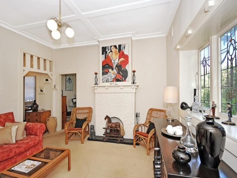 22 Lucknow Street, Willoughby NSW 2068