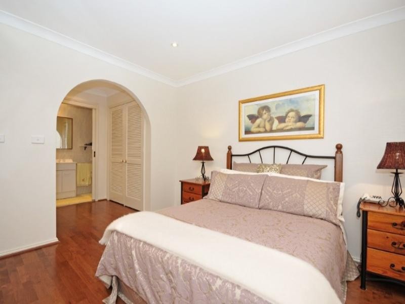 1 Earls Court, Roseville NSW 2069