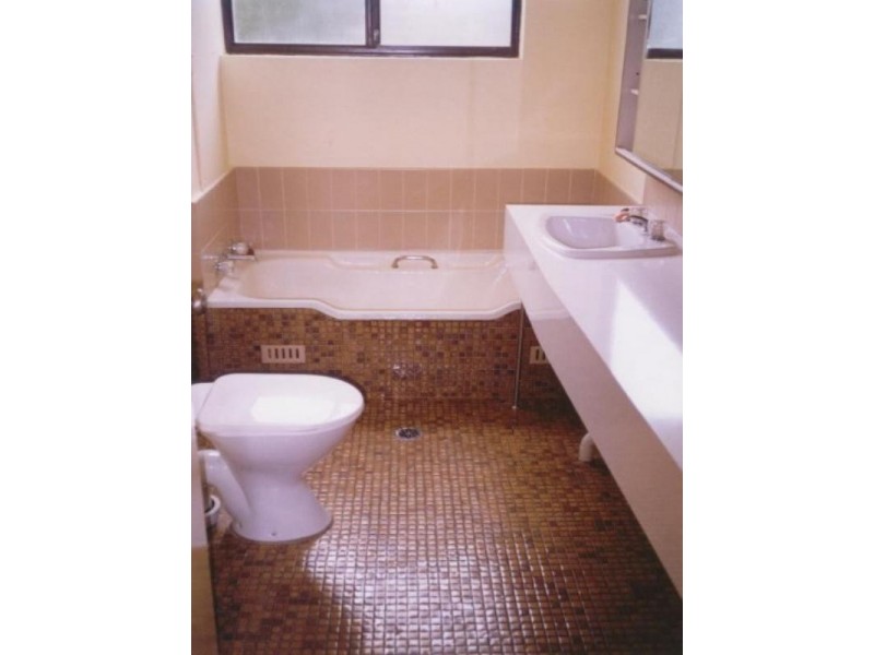 1 Earls Court, Roseville NSW 2069