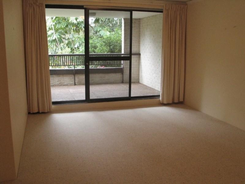 10/2 Artarmon Road, Willoughby NSW 2068