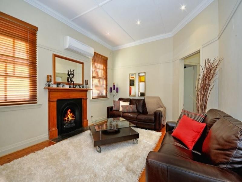 136 Eastern Valley Way, Willoughby NSW 2068