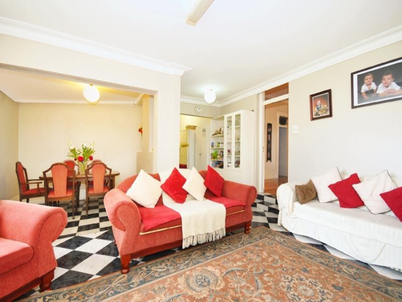 80 Laurel Street, Willoughby NSW 2068