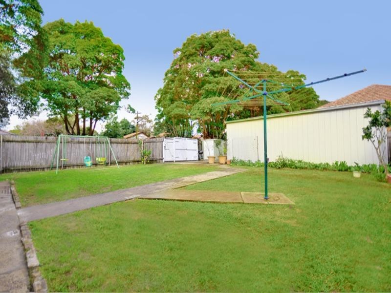 80 Laurel Street, Willoughby NSW 2068