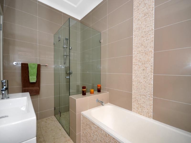 313 Eastern Valley Way, Middle Cove NSW 2068